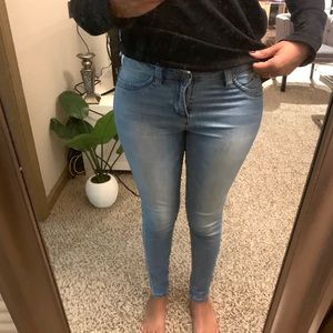 Light Blue Wash faded jeans